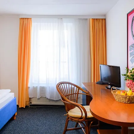 Vinetahotel Stadt 3*